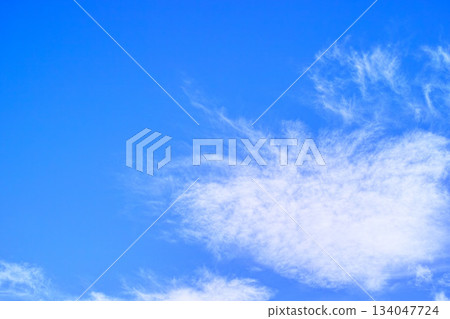 藍色的天空和雲圖像 134047724