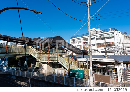 Bubaigawara Station, Bubai pedestrian bridge, Katamachi, Fuchu City, Tokyo 134052019