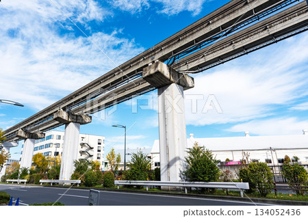 東京都立川市綠町立川宜家附近的多摩單軌電車 東京都立川市綠町立川宜家附近的多摩單軌電車 134052436