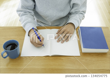 Image of study time written in a notebook 134054775