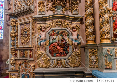Parish close church of Lampaul, finistere, brittany, france 134055954