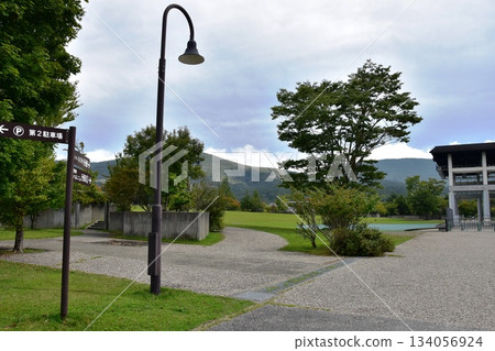 Yamanashi Prefecture: Walking trails and directions at Lake Yamanaka Communication Plaza Kirara Yamanashi Prefecture: Walking trails and directions at Lake Yamanaka Communication Plaza Kirara 134056924