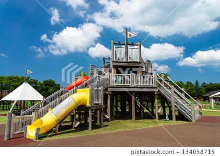 Echigo Hillside National Government Park: Physical Activity and Play, Miyamoto Higashikatacho, Mitsumata, Nagaoka City, Niigata Prefecture Echigo Hillside National Government Park: Physical Activity and Play, Miyamoto Higashikatacho, Mitsumata, Nagaoka City, Niigata Prefecture 134058715