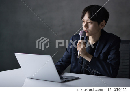 研討會講師業務場景 134059421