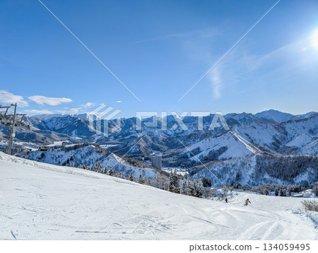View of Mount Asahi from a ski resort in Yuzawa Town, Minamiuonuma District, Niigata Prefecture 134059495