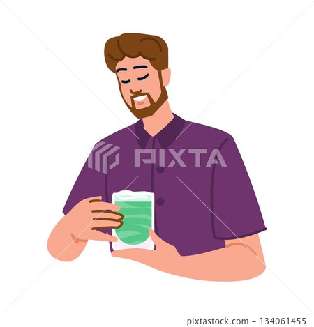 Man holding refreshing green detox smoothie drink 134061455