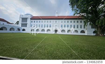This is Oei Tiong Ham Building at NUS This is Oei Tiong Ham Building at NUS 134062859