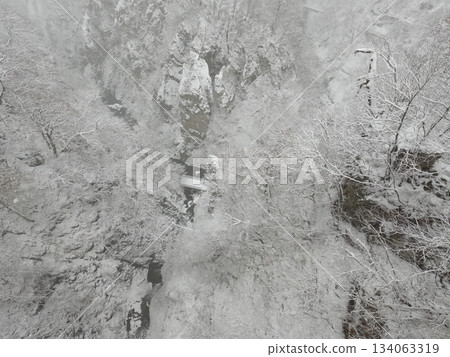 Snow-covered Naruko Gorge Snow-covered Naruko Gorge 134063319