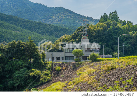 View of Miyakotagawa Dam in Hamamatsu City (Shizuoka Prefecture) View of Miyakotagawa Dam in Hamamatsu City (Shizuoka Prefecture) 134063497