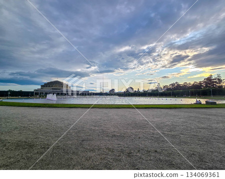 Majestic Fountain Urban Oasis in the City Center 134069361
