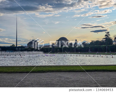 Majestic Fountain Urban Oasis in the City Center 134069453