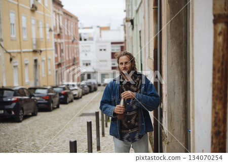 Creative individual illustrating bustling city streets today Creative individual illustrating bustling city streets today 134070254