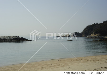 The sea I saw on my journey 134070654