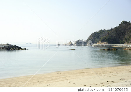 The sea I saw on my journey 134070655