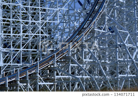 Hybrid Coaster 134071711