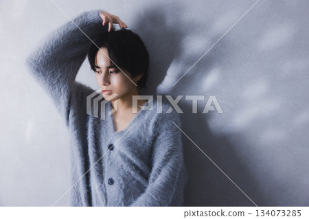 Young men's portrait 134073285