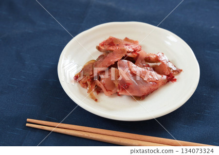 Pickled mustard greens 134073324