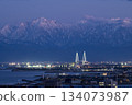 Night view of Shinminato Bridge and the Tateyama mountain range 134073987