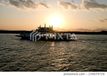 A ferry trip on the Setouchi coast, swinging through the sunset A ferry trip on the Setouchi coast, swinging through the sunset 134074729