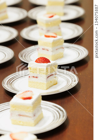 Buffet image of shortcakes arranged on a plate 134075887