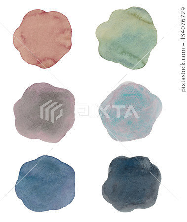 Japanese-style watercolor material set Japanese-style watercolor material set 134076729