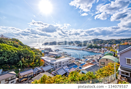 A view of the village and fishing port on Boze Island (Himeji City, Ieshima Islands) A view of the village and fishing port on Boze Island (Himeji City, Ieshima Islands) 134079587