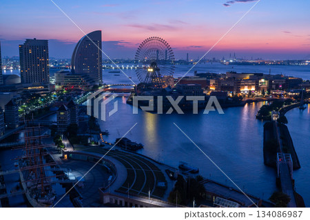 神奈川縣：橫濱灣地區的黎明 134086987