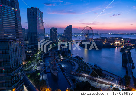 Kanagawa Prefecture: Dawn in the Yokohama Bay Area Kanagawa Prefecture: Dawn in the Yokohama Bay Area 134086989