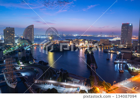 神奈川縣：橫濱灣地區的黎明 134087094