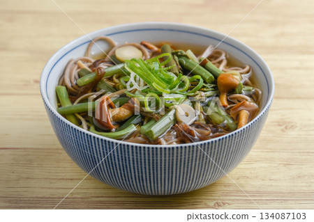Wild vegetable soba Wild vegetable soba 134087103