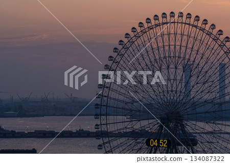 神奈川縣：橫濱灣地區的黎明 134087322
