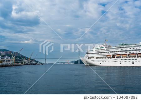 Nagasaki Port passenger ship arriving (Piano Land) docked at Matsugae Pier [Nagasaki City] 134087882