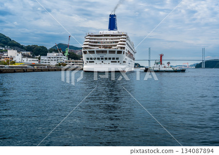 Nagasaki Port passenger ship arriving (Piano Land) docked at Matsugae Pier [Nagasaki City] 134087894