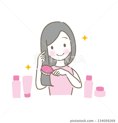 一個女人撫摸著她的頭髮 134089269