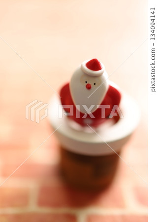 煙囪裡的聖誕老人 134094141