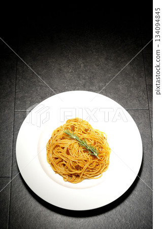 迷迭香肉醬義大利麵 迷迭香肉醬義大利麵 134094845