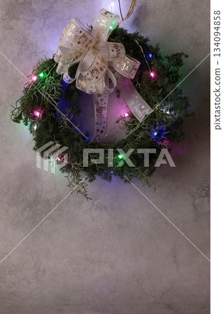 帶燈的聖誕花環 134094858