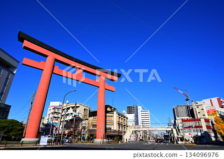 The vermilion torii gate of Nakamura Park leading to Toyokuni Shrine 1 The vermilion torii gate of Nakamura Park leading to Toyokuni Shrine 1 134096976