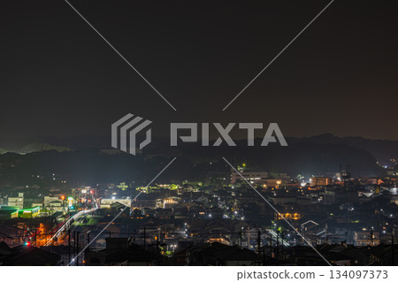Night view of Kikugawa City (Shizuoka Prefecture) 134097373