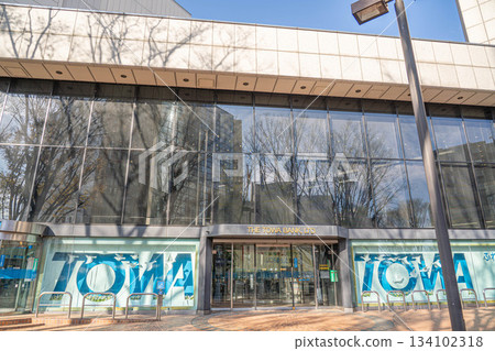 Towa Bank Head Office [Maebashi City, Gunma Prefecture] 134102318