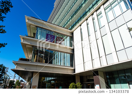 東京澀谷區笹塚市笹塚前街的外景 東京澀谷區笹塚市笹塚前街的外景 134103378