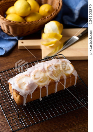 Homemade lemon pound cake 134103879