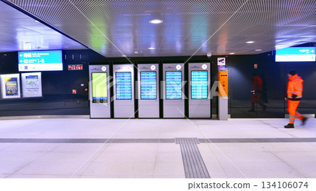 Warsaw, Poland. 28 November 2025. Electronic train timetable located at the Warszawa Zachodnia railway station. Warsaw, Poland. 28 November 2025. Electronic train timetable located at the Warszawa Zachodnia railway station. 134106074