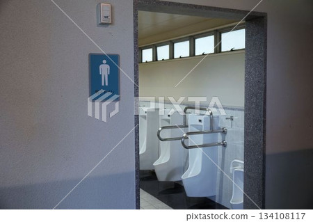 設施廁所 134108117