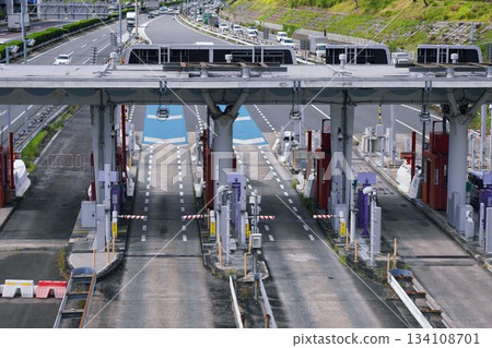 Hanshin Expressway ETC gate Hanshin Expressway ETC gate 134108701