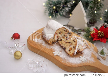 Stolen Christmas 134109532