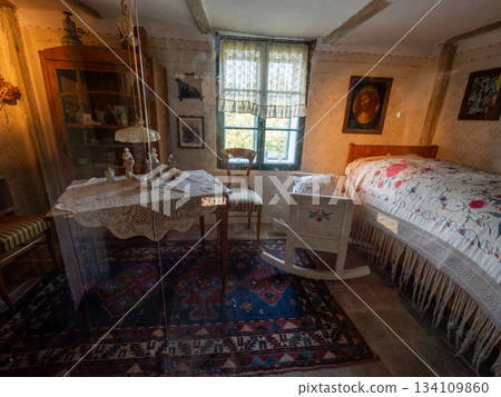 Charming view of the Golden Lane, a narrow historic street located inside Prague Castle. 134109860