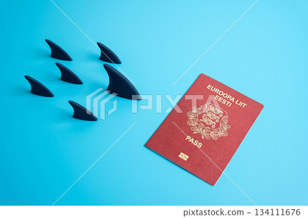 The pursuit of Estonian citizenship. Dishonest acquisition of Estonian citizenship. High requirements and bureaucracy for residence. Immigration policy, migration trends, and citizenship challenges. 134111676