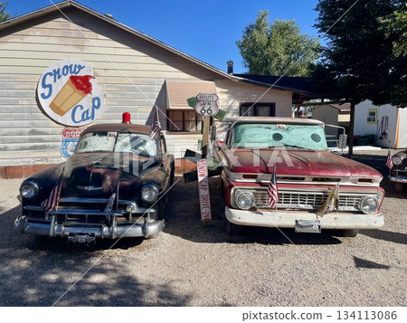 [Arizona] Seligman: The world of the movie "Cars" and classic cars 134113086