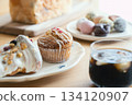 Delicious cupcakes 134120907